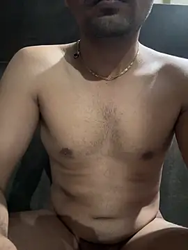 Snapshot of jd82000 chatting on 12-14-24, 01:49 jd82000 online show from 12-14-24, 01:49