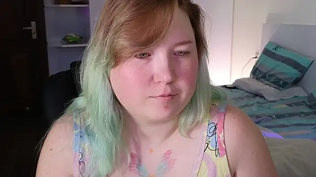 Snapshot of ChimberWol chatting on 06-18-26, 01:59 ChimberWol online show from 06-18-26, 01:59