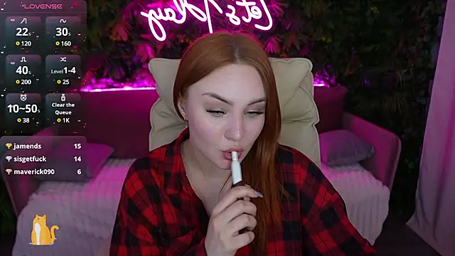 Snapshot of LovelyBell chatting on 03-16-25, 05:17 LovelyBell online show from 03-16-25, 05:17