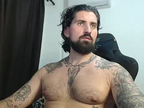 Snapshot of MateoHunk chatting on 09-09-25, 05:44 MateoHunk online show from 09-09-25, 05:44