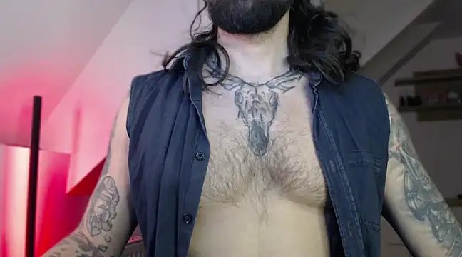Snapshot of MateoHunk chatting on 12-26-24, 06:54 MateoHunk online show from 12-26-24, 06:54