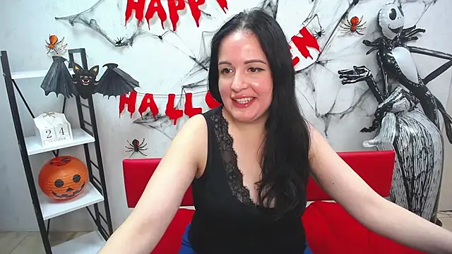 TayaBoret online show from 10-24-25, 06:18