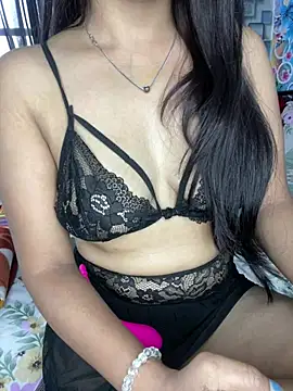 Hot royalbhabhi online show from 03-15-25, 10:46