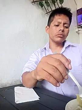 alexchir4 online show from 11-12-25, 04:00