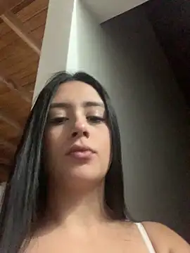 Snapshot of Karlee_rouse chatting on 06-03-26, 02:56 Karlee rouse online show from 06-03-26, 02:56