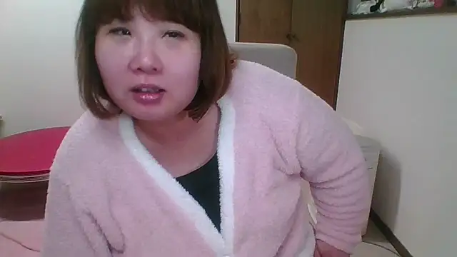SAKU-RA-chan online show from 02-25-26, 01:33