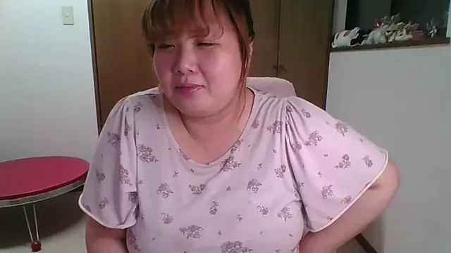 Snapshot of SAKU-RA-chan chatting on 07-12-26, 12:39 SAKU-RA-chan online show from 07-12-26, 12:39