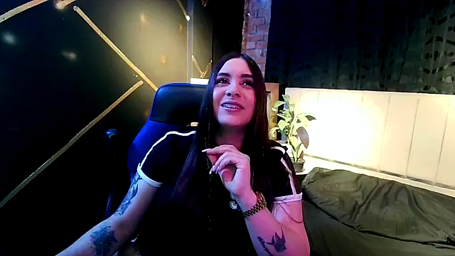 alana rose18 online show from 05-07-26, 06:06