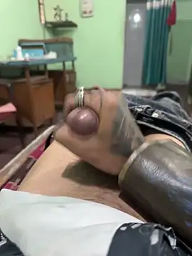 Big dick dog online show from 11-23-25, 04:00