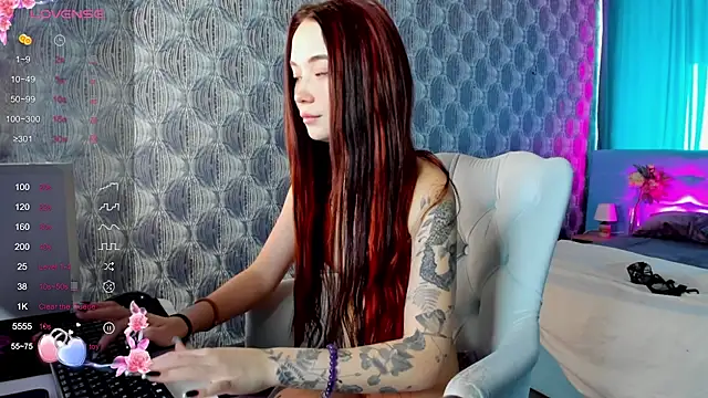 Kira yoon online show from 02-26-25, 09:01