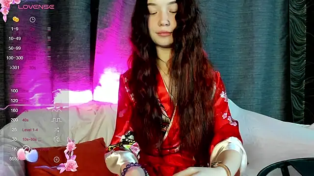 Kira yoon online show from 02-12-25, 12:58