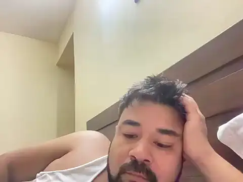 coolboy6566 online show from 12-17-25, 12:59