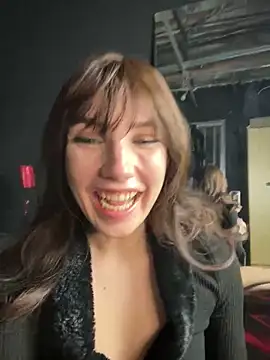 Sofia Poly online show from 02-16-25, 08:11