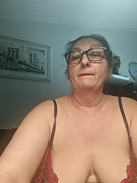 Genoveva73sexy online show from 09-30-25, 05:19