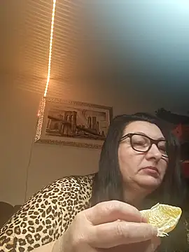 Genoveva73sexy online show from 03-09-25, 04:55