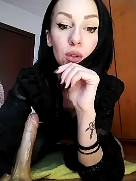 dahlia 82 online show from 02-26-26, 09:20