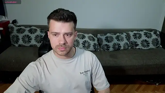 JohnnyStepBro online show from 05-30-26, 06:35