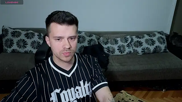 JohnnyStepBro online show from 04-20-26, 10:22