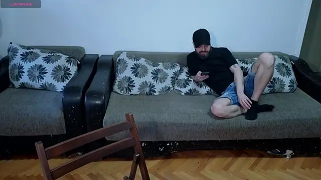 JohnnyStepBro online show from 06-18-26, 04:56