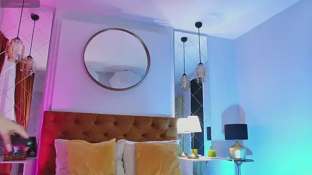 MadilynFox online show from 04-14-26, 06:57