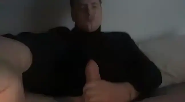 Snapshot of BigSammy1995 chatting on 12-02-24, 08:47 BigSammy1995 online show from 12-02-24, 08:47