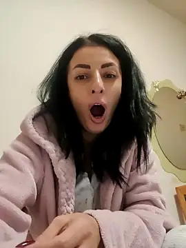 Snapshot of Cataleya442768 chatting on 11-06-25, 03:32 Cataleya442768 online show from 11-06-25, 03:32