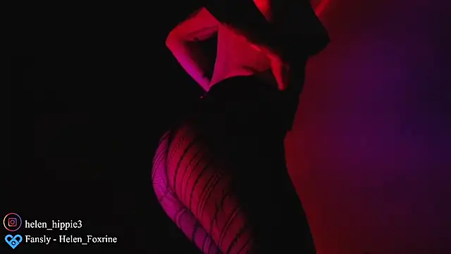 FoxRineHelen online show from 04-05-26, 10:16