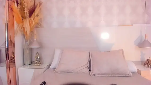 IvannaAnggel online show from 03-12-26, 01:59