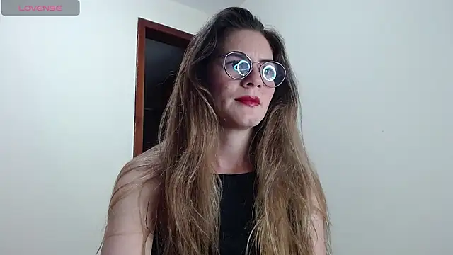 Snapshot of Hanny_24 chatting on 03-02-25, 02:41 Hanny 24 online show from 03-02-25, 02:41