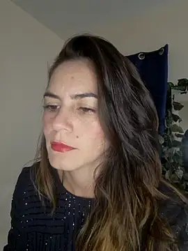Snapshot of Hanny_24 chatting on 09-11-25, 02:22 Hanny 24 online show from 09-11-25, 02:22