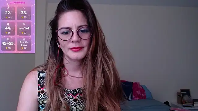 Snapshot of Hanny_24 chatting on 02-11-25, 08:10 Hanny 24 online show from 02-11-25, 08:10