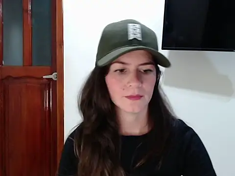 Snapshot of Hanny_24 chatting on 07-19-26, 11:45 Hanny 24 online show from 07-19-26, 11:45
