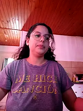 babyluna939 online show from 11-14-25, 02:43