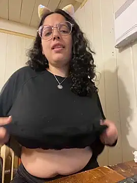 babyluna939 online show from 10-05-25, 08:54