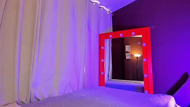 Little Ivy online show from 02-26-26, 07:25