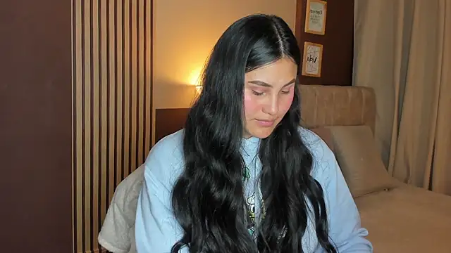 Little Ivy online show from 04-14-26, 08:03