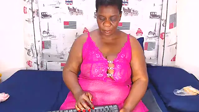 Honeybumsx32 online show from 11-04-25, 06:06