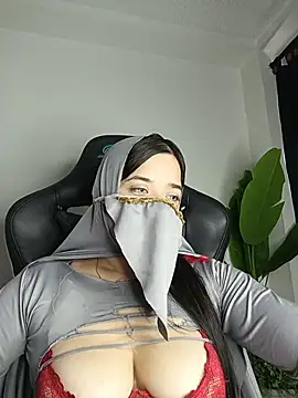 janna isa online show from 07-24-26, 08:27