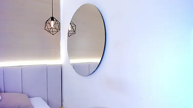 valerysantos  online show from 03-31-26, 12:18