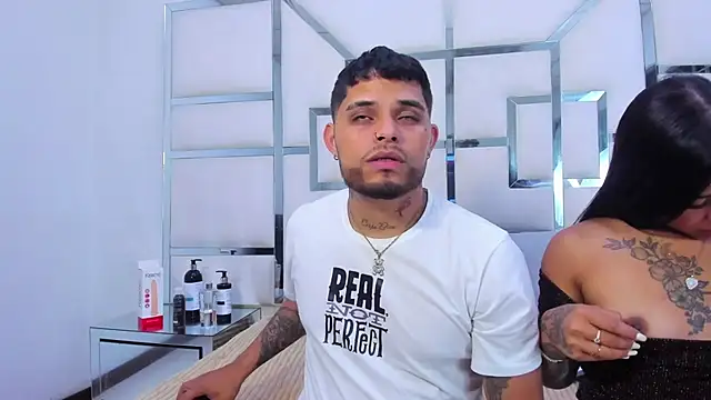 MelissaAndZeuss online show from 09-23-25, 04:19