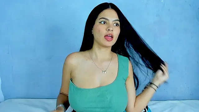 Snapshot of Amandalorense_ chatting on 03-10-26, 03:54 Amandalorense online show from 03-10-26, 03:54
