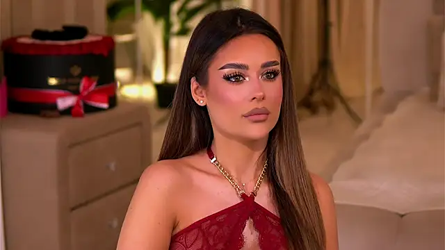 YasmineShaw online show from 01-13-26, 12:25