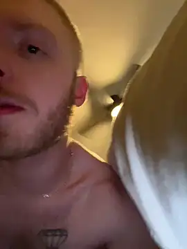 blondeandthick online show from 12-26-24, 03:27