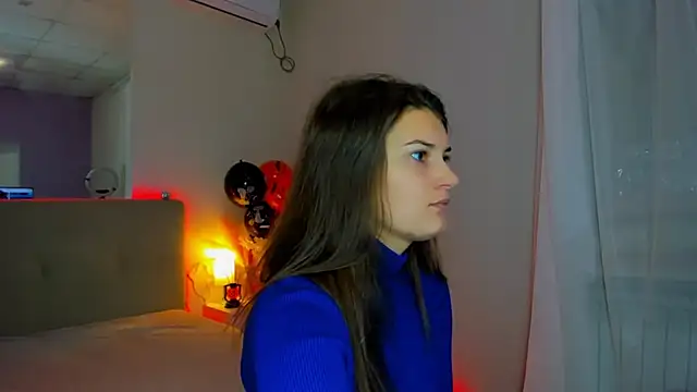 Laura Leee online show from 11-01-25, 06:41