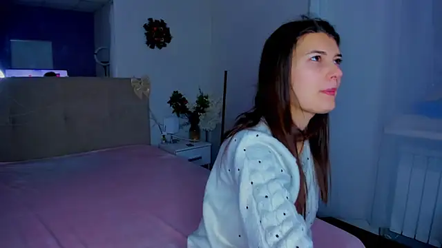 Laura Leee online show from 01-11-26, 06:20