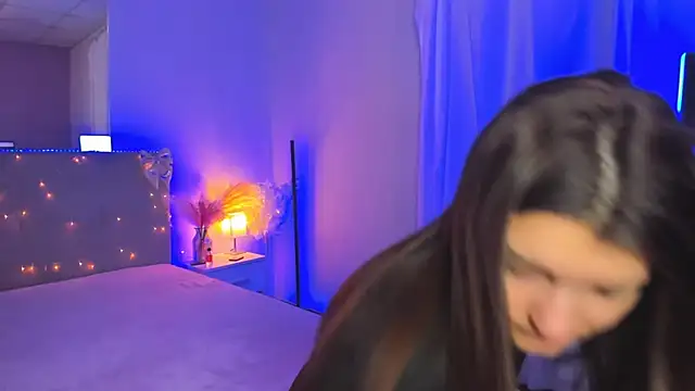 Laura Leee online show from 03-25-26, 06:02