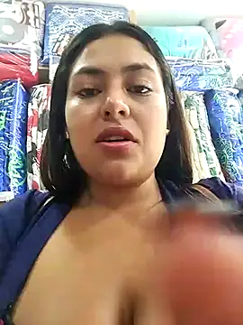 Snapshot of DULCE__26 chatting on 02-27-25, 06:53 DULCE  26 online show from 02-27-25, 06:53