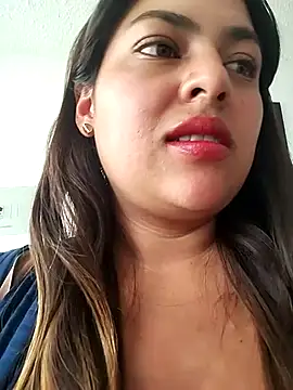 Snapshot of DULCE__26 chatting on 02-27-25, 03:26 DULCE  26 online show from 02-27-25, 03:26