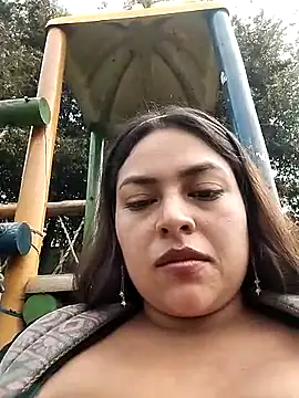 Snapshot of DULCE__26 chatting on 03-18-25, 02:39 DULCE  26 online show from 03-18-25, 02:39