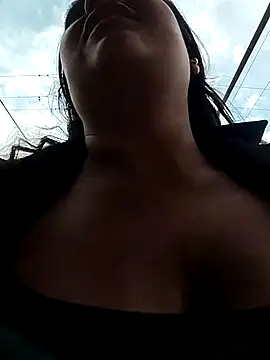 Snapshot of DULCE__26 chatting on 03-04-25, 06:07 DULCE  26 online show from 03-04-25, 06:07